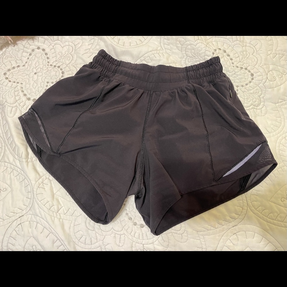 Lululemon Hotty Hot Short 4 Inch